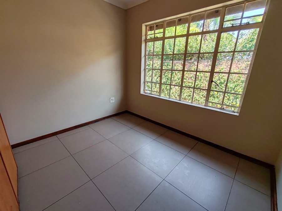 3 Bedroom Property for Sale in Kannoniers Park North West